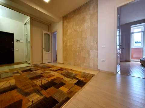 квартира по адресу Академика Чекмарёва ул., 2