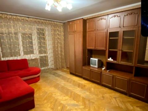квартира за адресою Поліська вул., 1