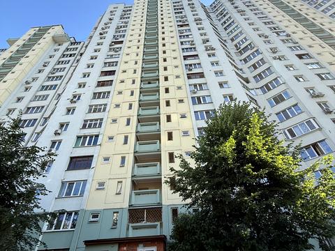 квартира за адресою Драгоманова вул., 8-А