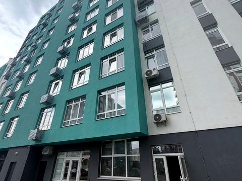 комерційна за адресою Під Голоском вул., 19г