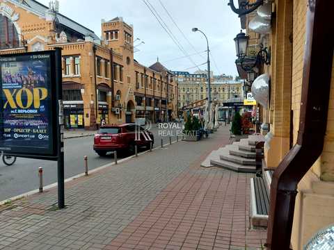 коммерческая по адресу Большая Васильковская ул. (Красноармейская), 1-3/2