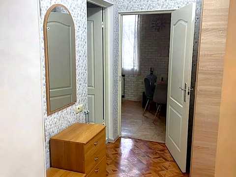 квартира за адресою Богдана Хмельницького вул., 15/19