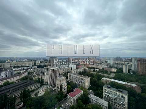 комерційна за адресою Кловський узвіз, 7