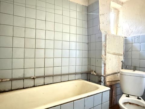 будинок за адресою Отамана Чорного Ворона вул. (Уральський), 6