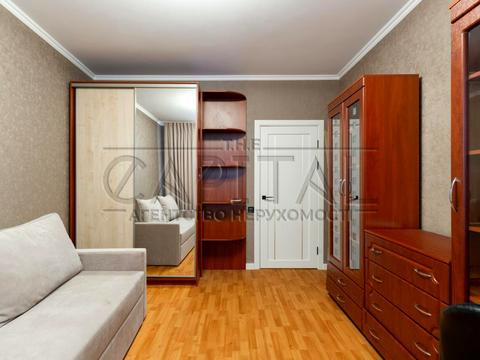 квартира за адресою Дніпровська набережна вул., 1