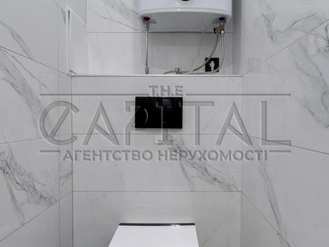 квартира за адресою Дніпровська набережна вул., 1