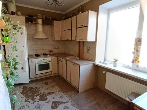 квартира за адресою Зарічанська вул., 22/3