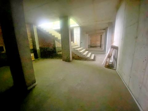 комерційна за адресою Київська вул., 128
