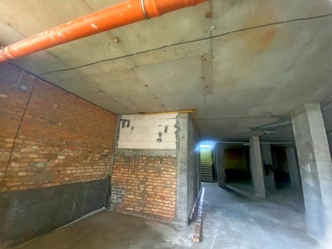 комерційна за адресою Київська вул., 128