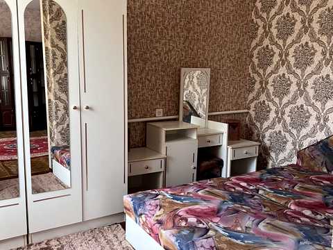 будинок за адресою Шкільна, 49