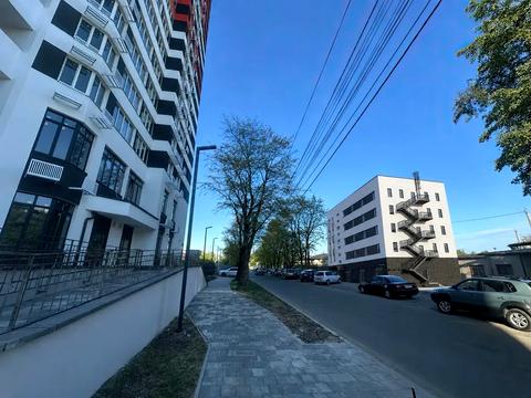 коммерческая по адресу Симона Петлюры ул. (Черняховського), 18/1