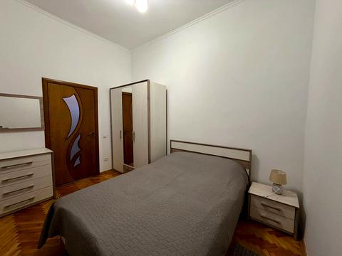 квартира по адресу Союза Украинок ул. (Лобачевского), 4