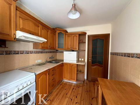 квартира по адресу Кравчука ул., 1