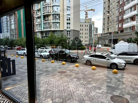 коммерческая по адресу Академика Филатова ул., 1/22