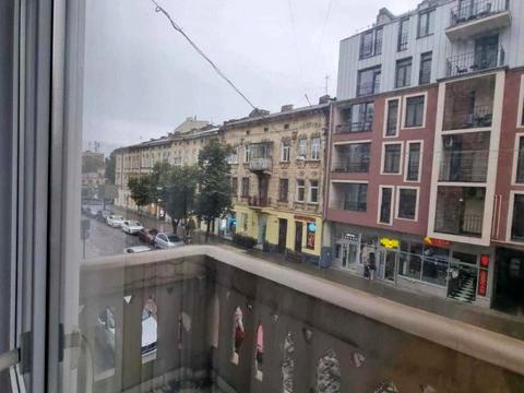 квартира за адресою Львів, Пантелеймона Куліша вул., 45