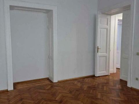 квартира за адресою Львів, Пантелеймона Куліша вул., 45