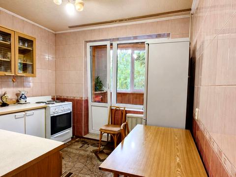 квартира за адресою Академіка Булаховського вул., 40