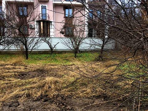 ділянка за адресою Драгоманова вул.