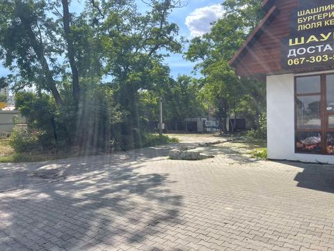 ділянка за адресою Драгоманова вул.