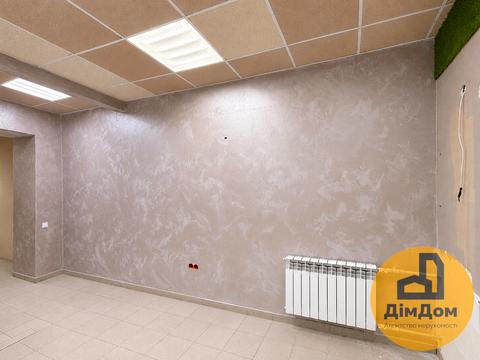 коммерческая по адресу Драгоманова ул., 17