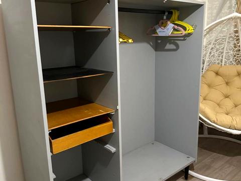 квартира за адресою Ревуцького вул., 18