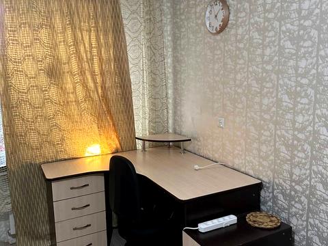 квартира за адресою Ревуцького вул., 18