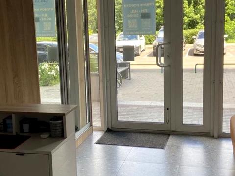 комерційна за адресою Тираспольська вул., 52