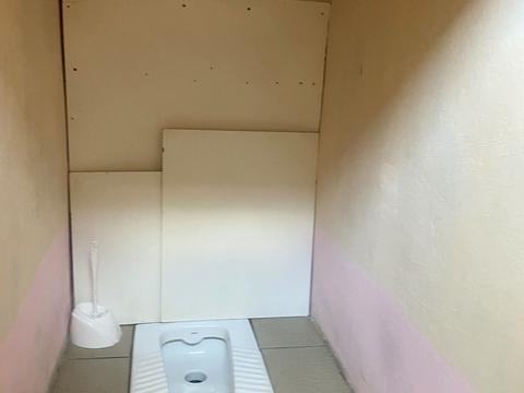 комерційна за адресою Дальницька вул., 25