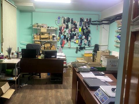 комерційна за адресою Дальницька вул., 25