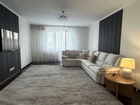 квартира за адресою Космічна вул., 3