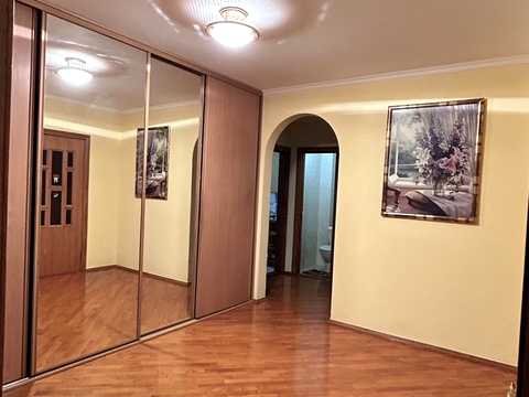 квартира за адресою Лариси Руденко вул., 21-А