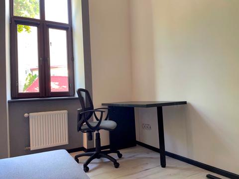 квартира за адресою Патріарха Димитрія Яреми вул. (Антона Чехова), 5