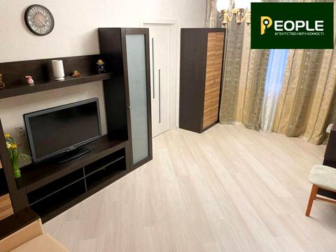 квартира за адресою Академіка Білецького вул., 18