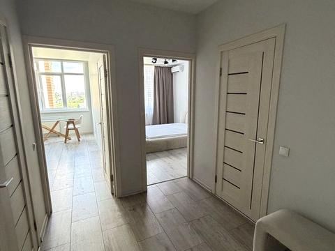 квартира за адресою Юнацька вул., 10