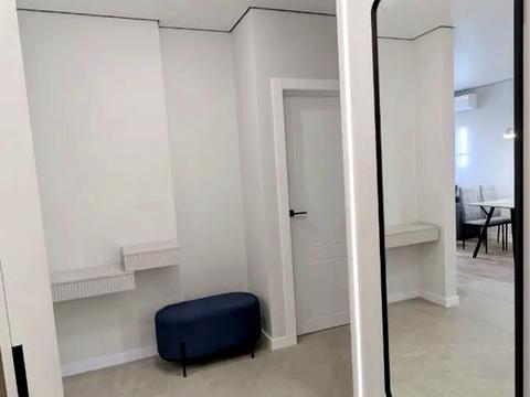 квартира по адресу Олександра Олеся ул., 8/17