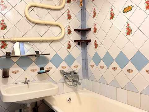 квартира за адресою Зарічанська вул., 14/3