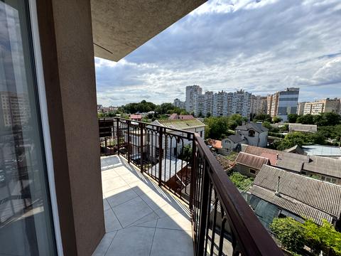 квартира за адресою Євгена Чикаленка вул., 43