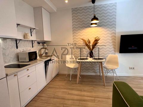 квартира за адресою Зарічна вул., 4 к2