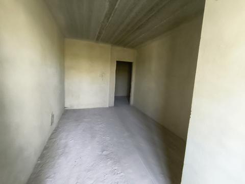 1872030227105144