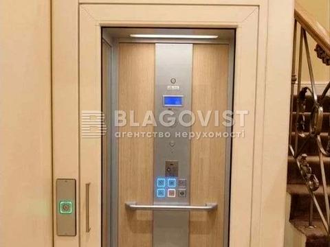 будинок за адресою Соборна вул. (Петропавлівська)