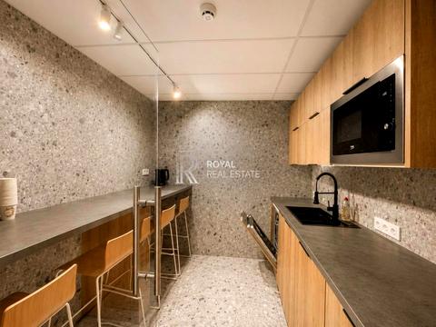 комерційна за адресою Кловський узвіз, 7a