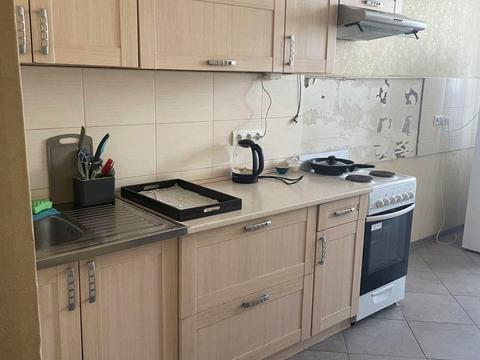 квартира по адресу Драгоманова ул., 2