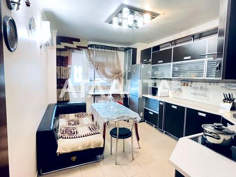 квартира за адресою Академіка Сахарова вул., 36