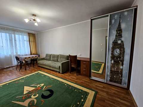 квартира за адресою Валентинівська вул. (Блюхера), 20а