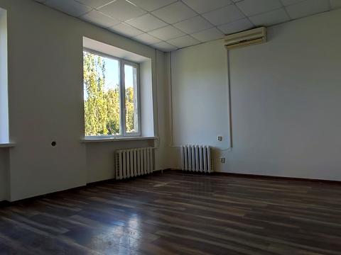 комерційна за адресою Хмельницьке шосе (Літинське), 11