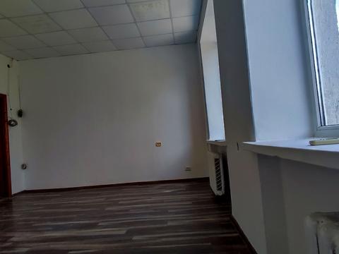 комерційна за адресою Хмельницьке шосе (Літинське), 11