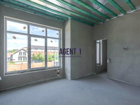 1872035665601768