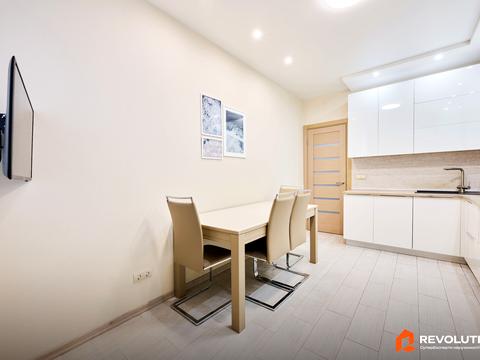 квартира за адресою Драгоманова вул., 2