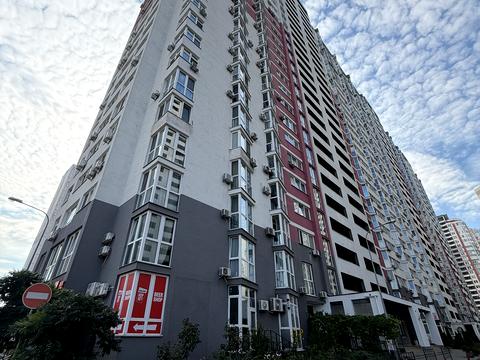 квартира за адресою Драгоманова вул., 2