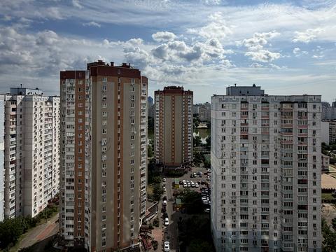 квартира за адресою Драгоманова вул., 2